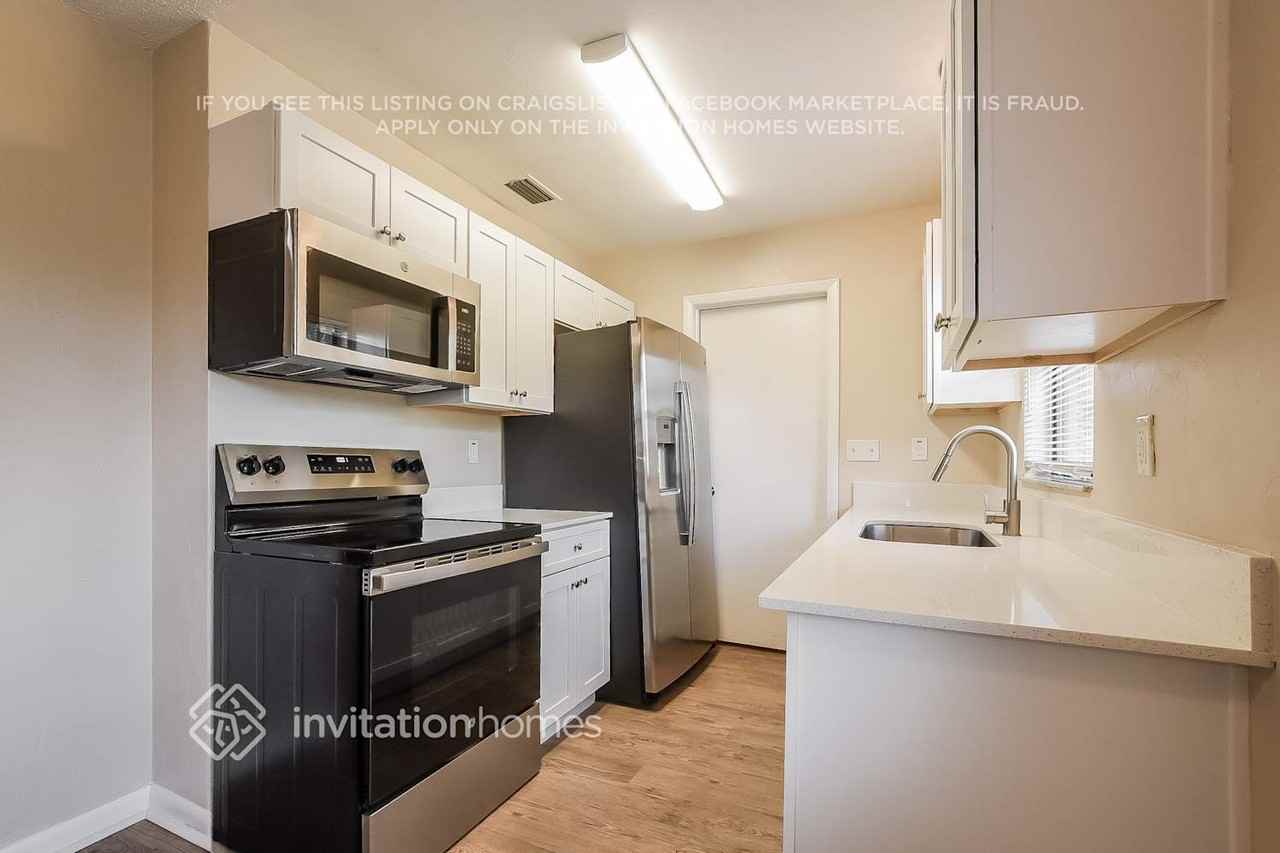 905 Valleydale Ave - Photo 5 of 17