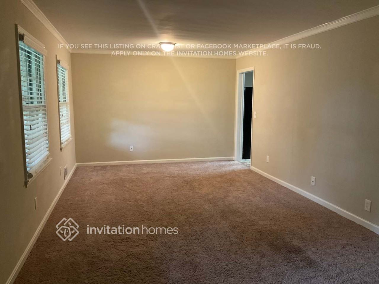 4187 Castle Pines Ct - Photo 3 of 16