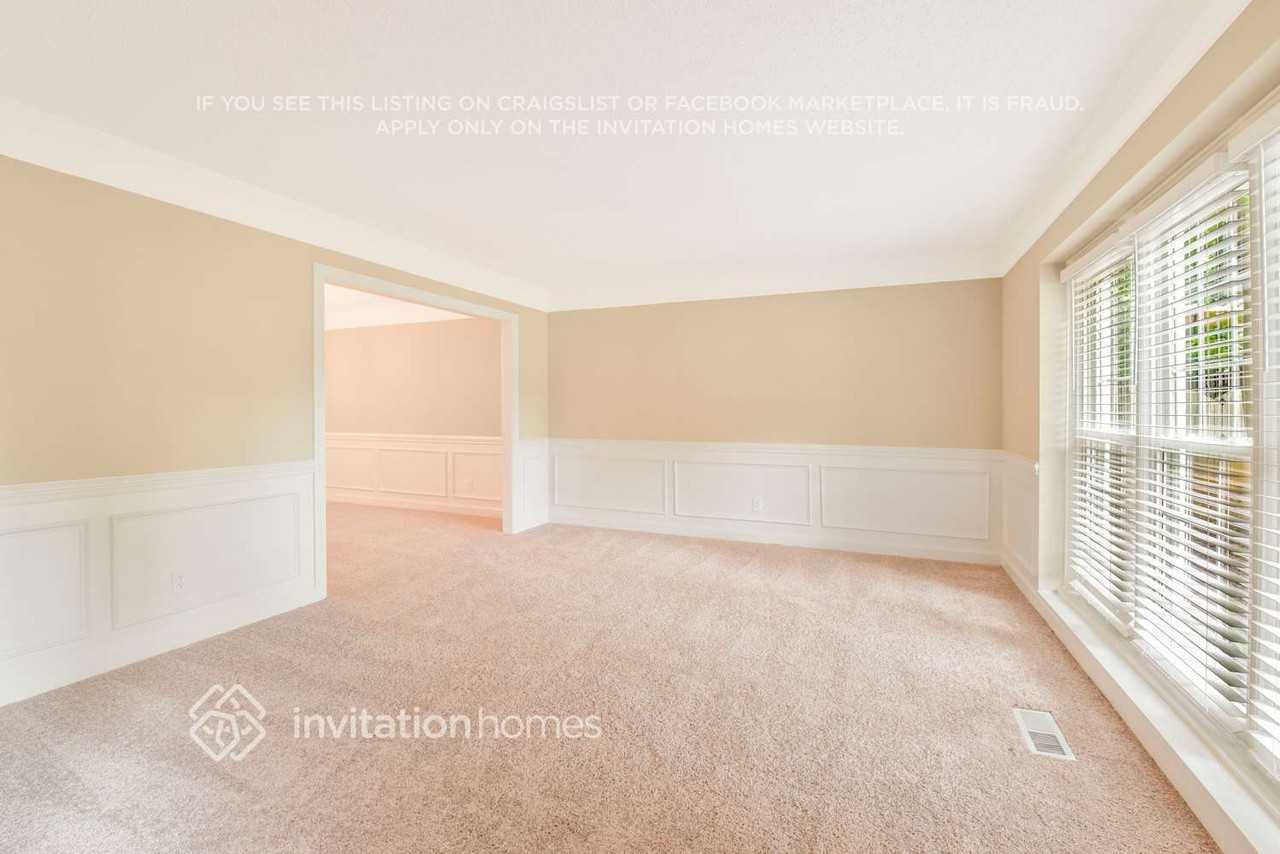 3800 Melshire Ln - Photo 7 of 31