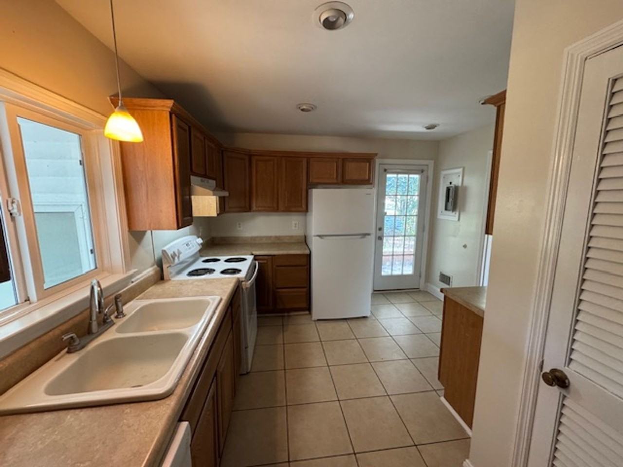 215 Church Rd - Photo 3 of 13