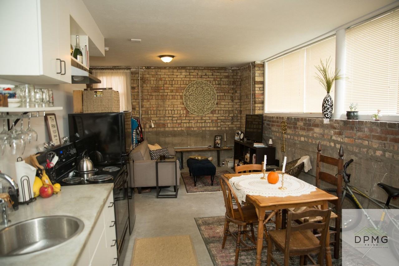 108 108 S Hosmer - 24 #24 - Photo 2 of 5