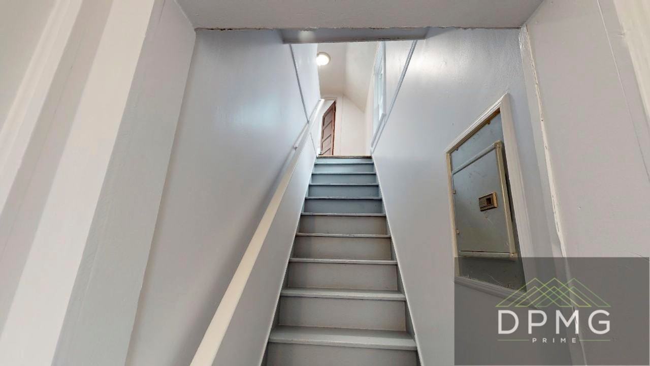 125 S Hosmer St #2 - Photo 2 of 12