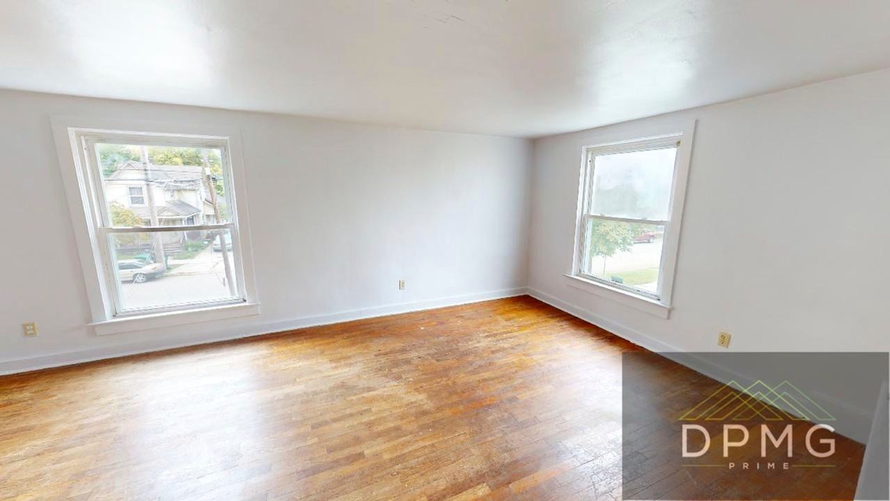 125 S Hosmer St #2 - Photo 7 of 12