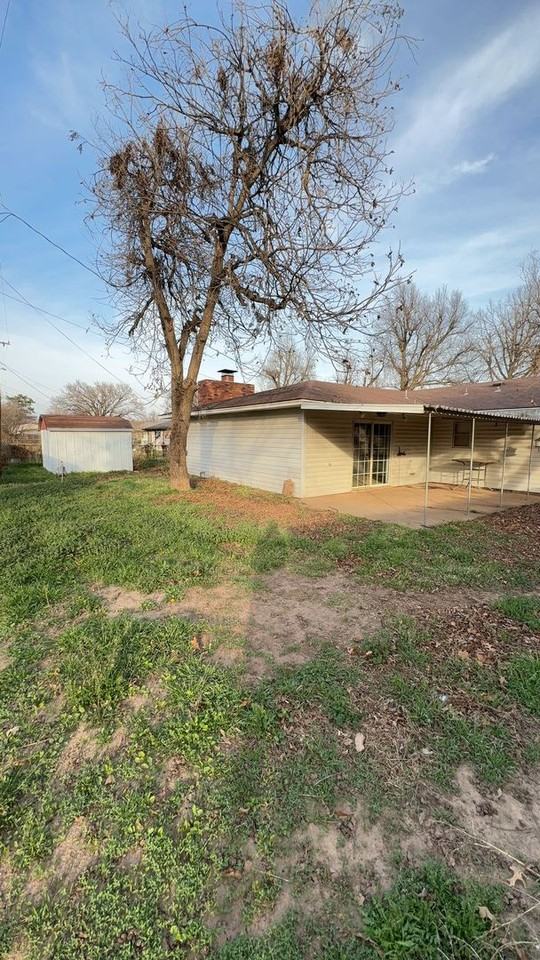 1720 Pawhuska Ave - Photo 5 of 19