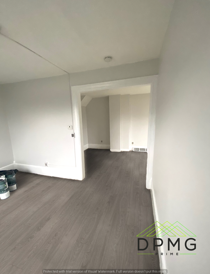 129 Hill St - Photo 5 of 12