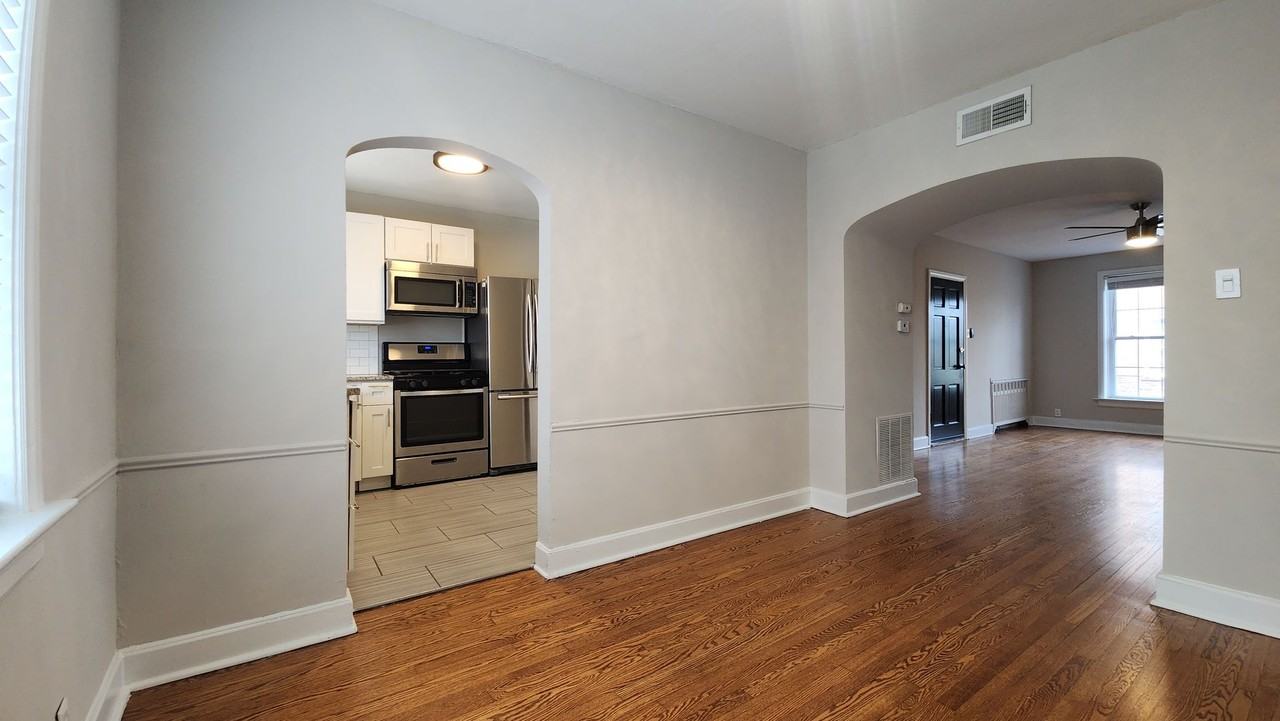 7752 Kingsbury Blvd. - Photo 4 of 14