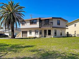 featured image of 106 Sunrise Ave #A