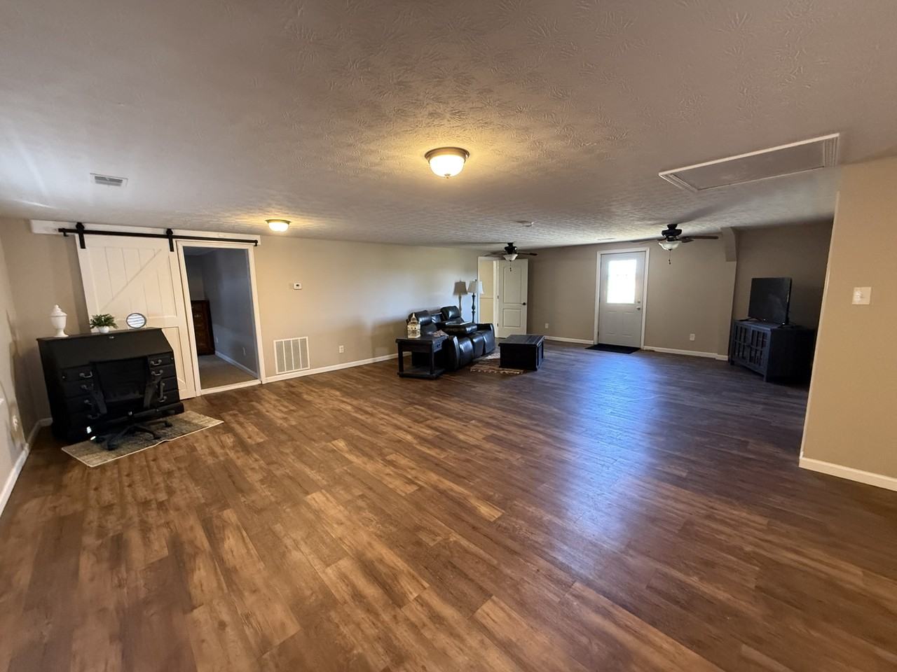 11324 Rineyville Rd #1 - Photo 3 of 16