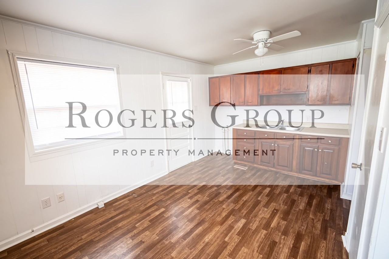 117 Ward Ave - Photo 2 of 9