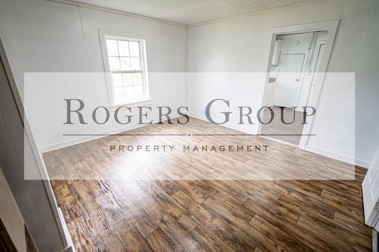 434 Owen St - Photo 5 of 10