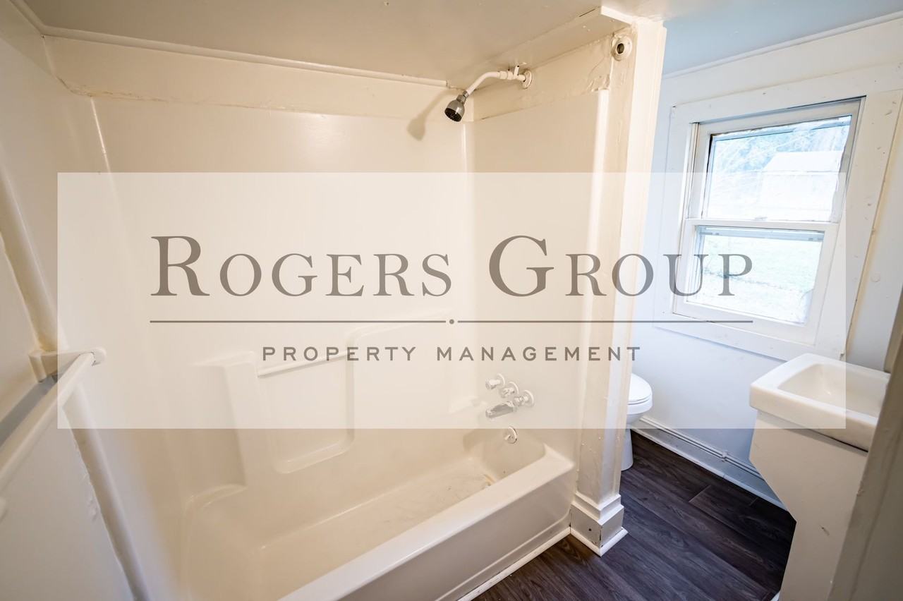 434 Owen St - Photo 6 of 10