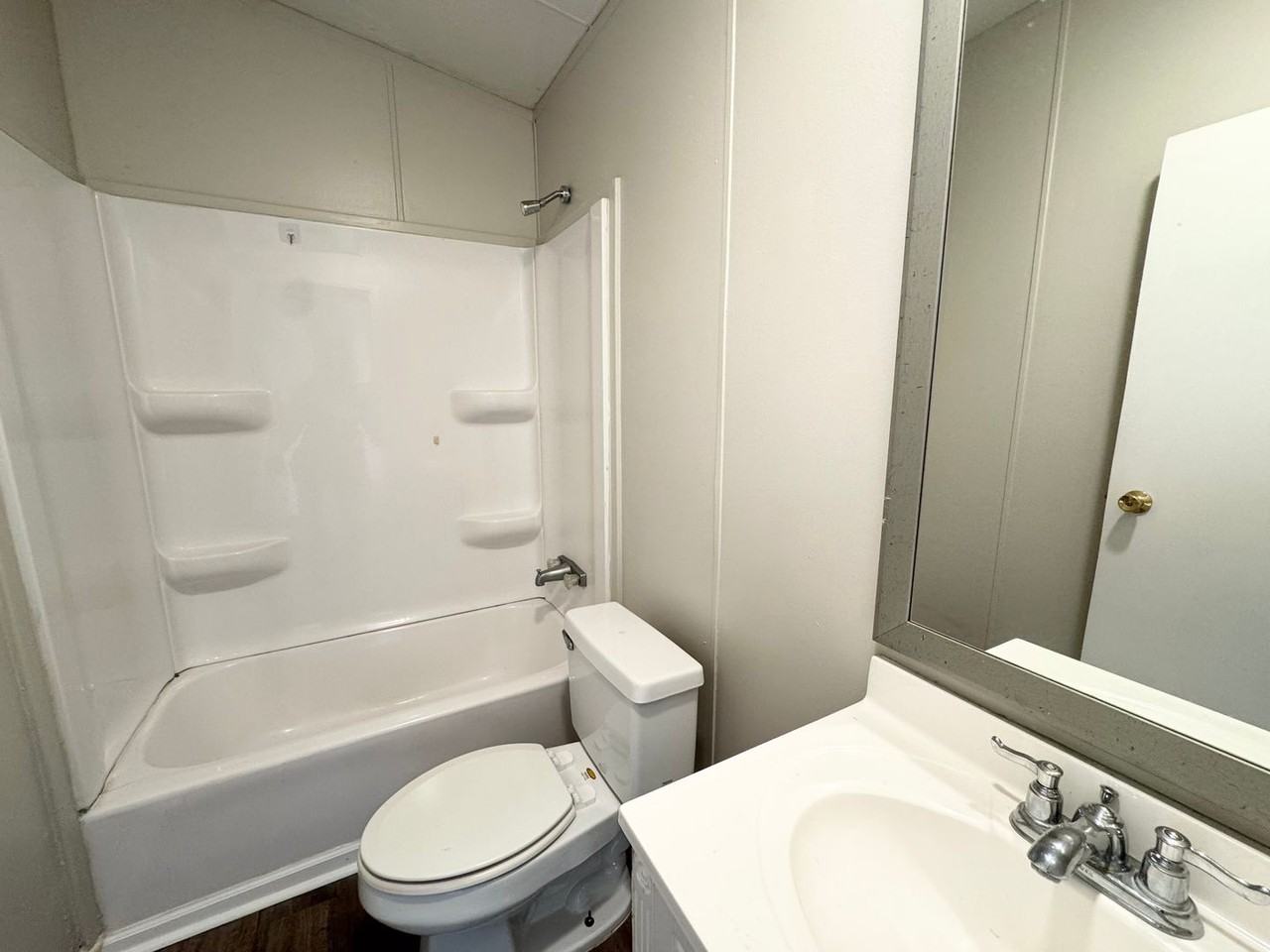 8405 Bloomwood Dr - Photo 7 of 8