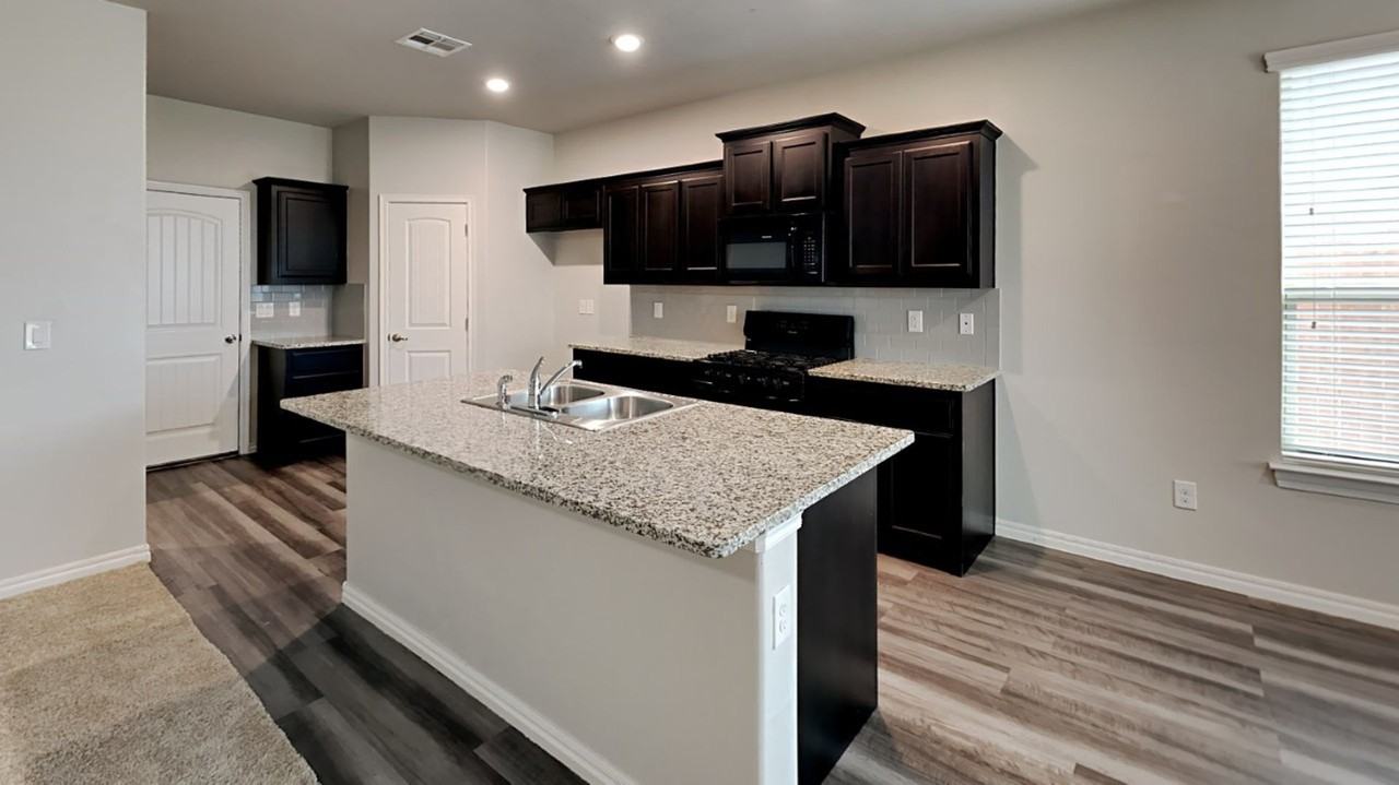 14813 Turner Falls Rd - Photo 6 of 20