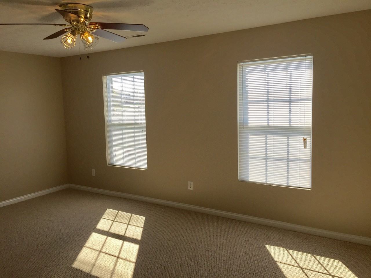 302 Tipperary Xing - Photo 7 of 30