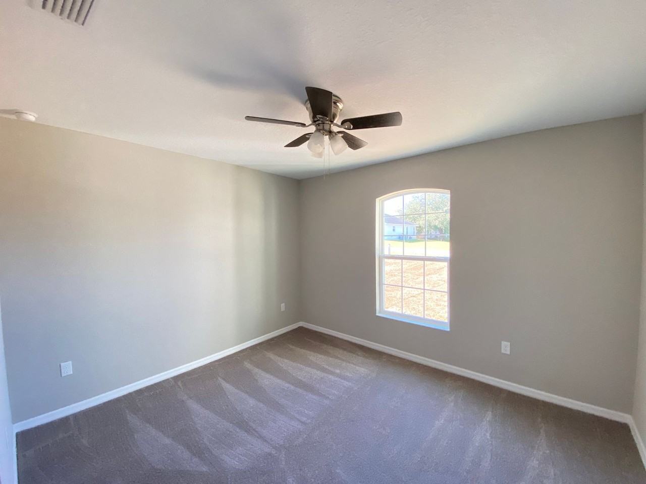 7 Chestnut Crse - Photo 6 of 33