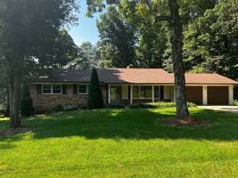 featured image of Oak Forest Cir