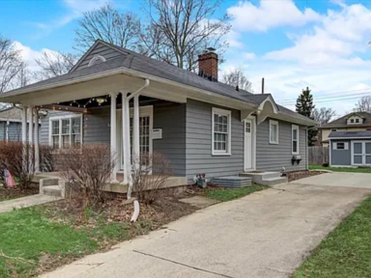 528 W 43rd St - Photo 5 of 22