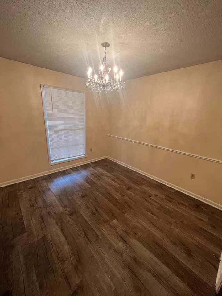 5245 Scrivener Dr - Photo 6 of 13