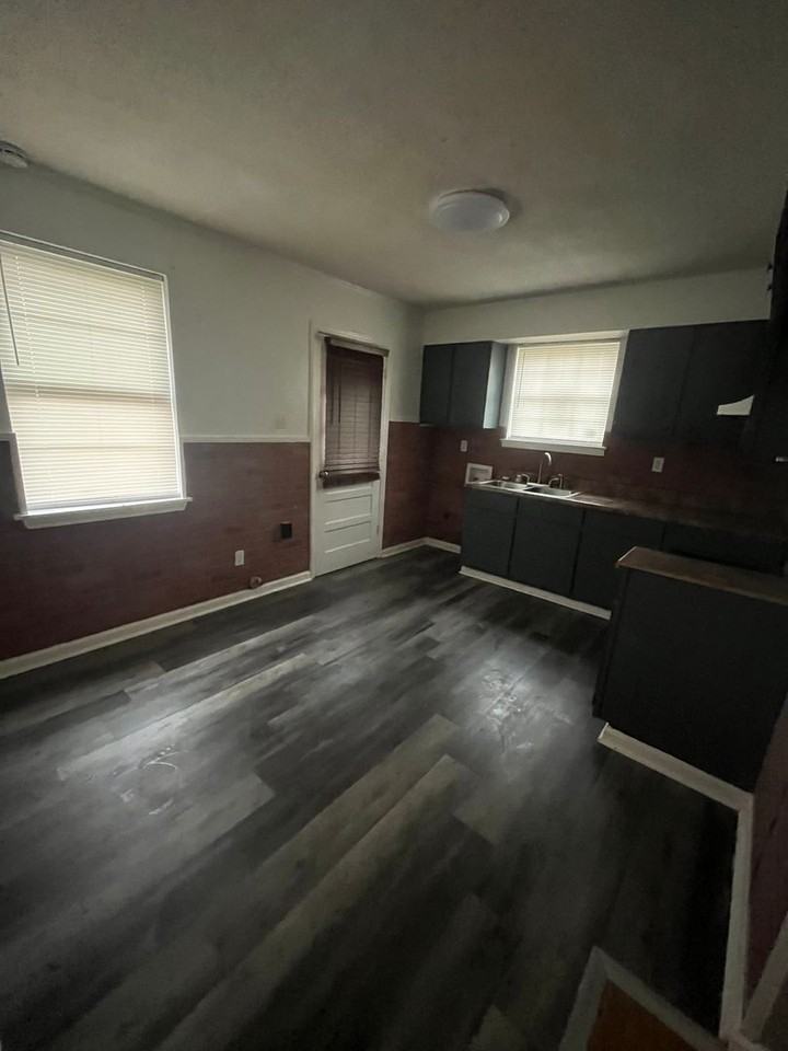 3013 Morningside St - Photo 6 of 11