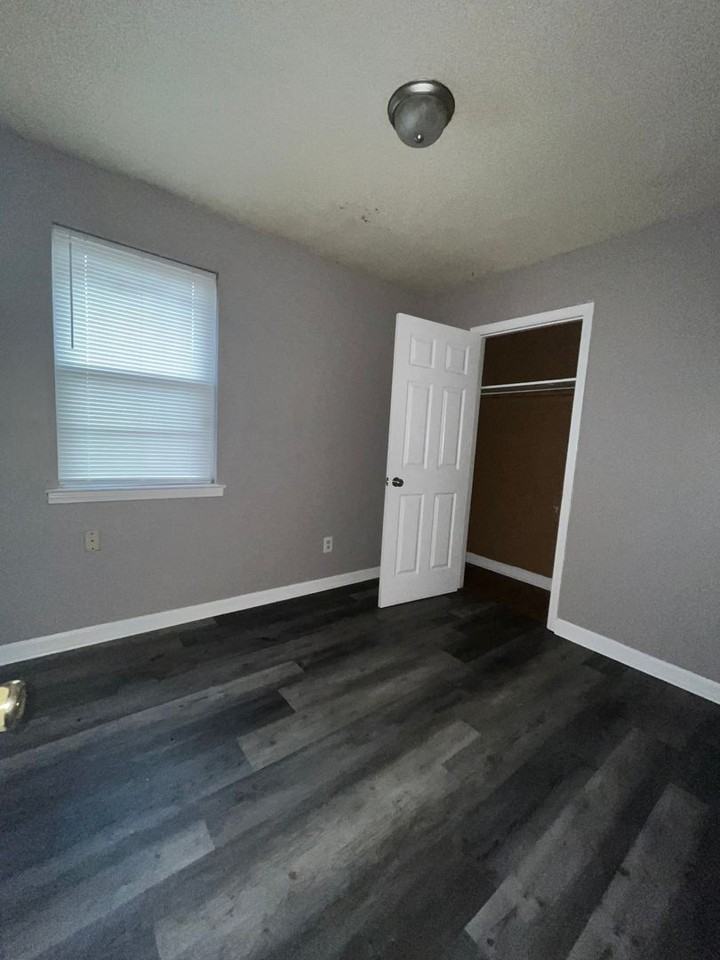 3013 Morningside St - Photo 7 of 11