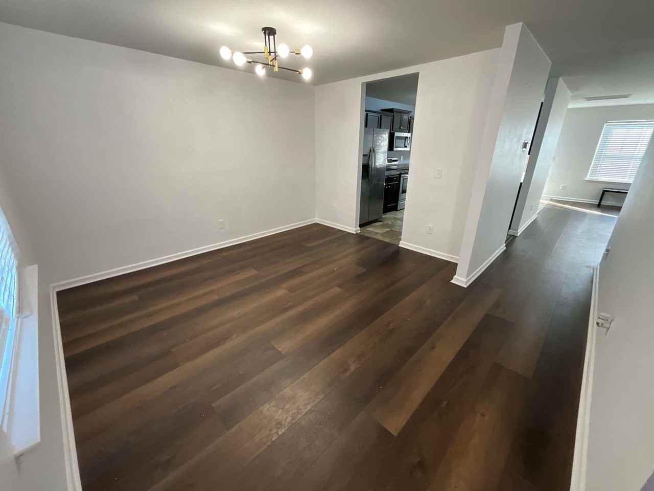 204 Taylors Landing Ave - Photo 4 of 35