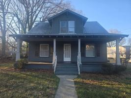 featured image of 222 Liberty Rd