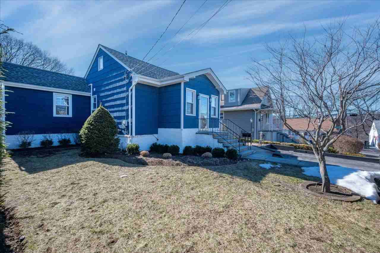 8 Ashford Pl - Photo 3 of 31