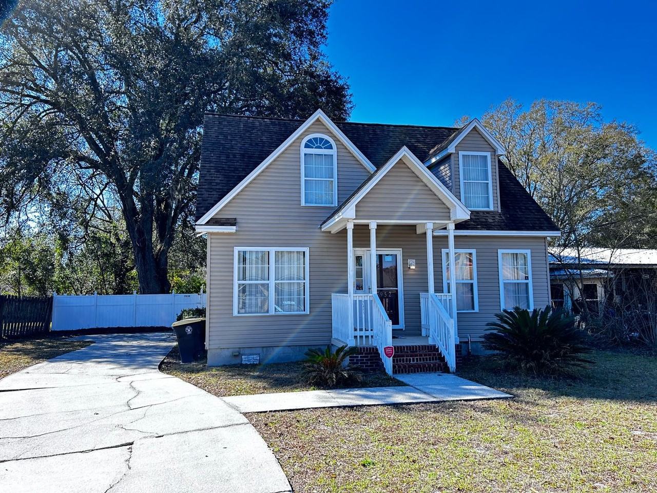 7952 118th St - Photo 2 of 27