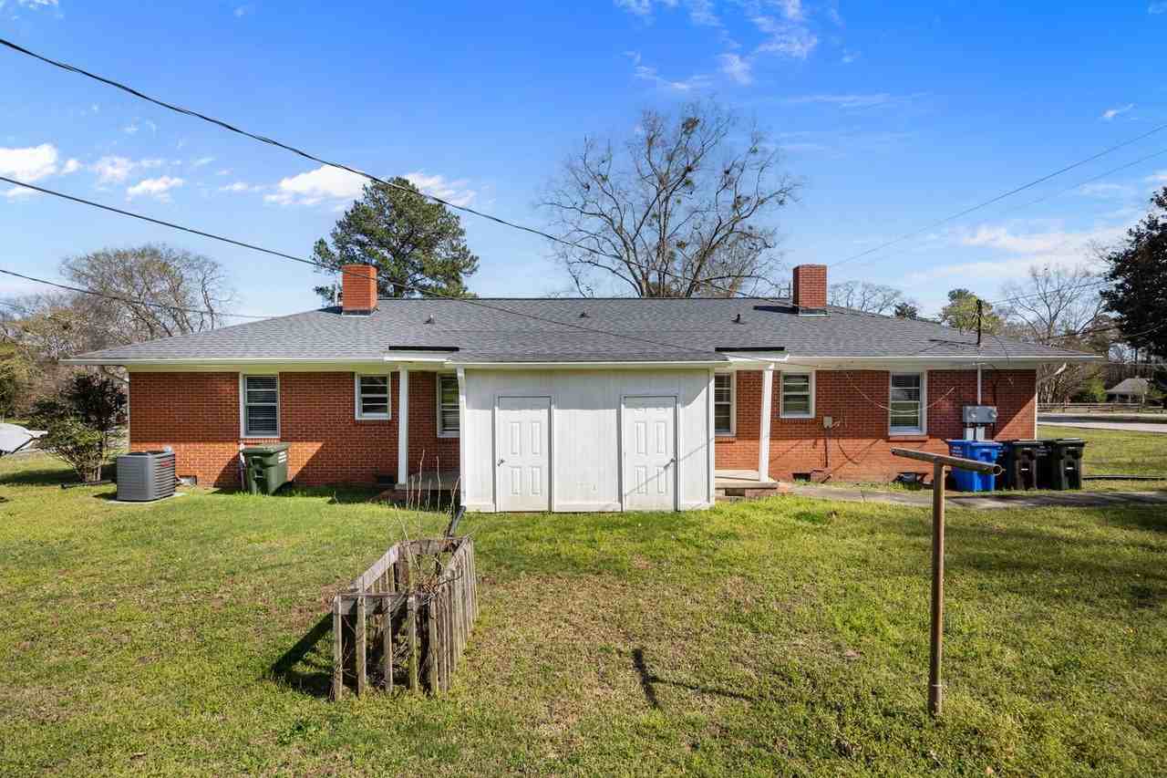 1208 S 9th St - Photo 5 of 38