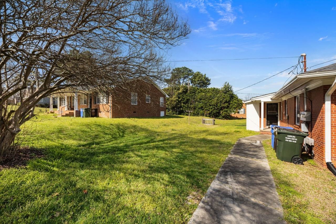 1208 S 9th St - Photo 6 of 38