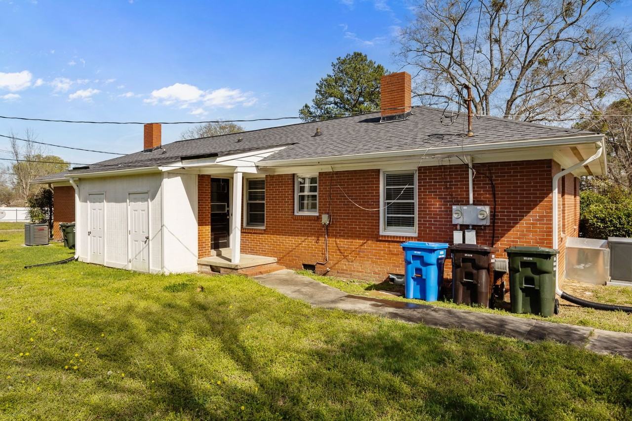 1208 S 9th St - Photo 7 of 38