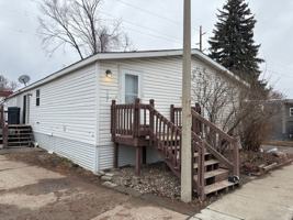 featured image of 1119 University Dr #103