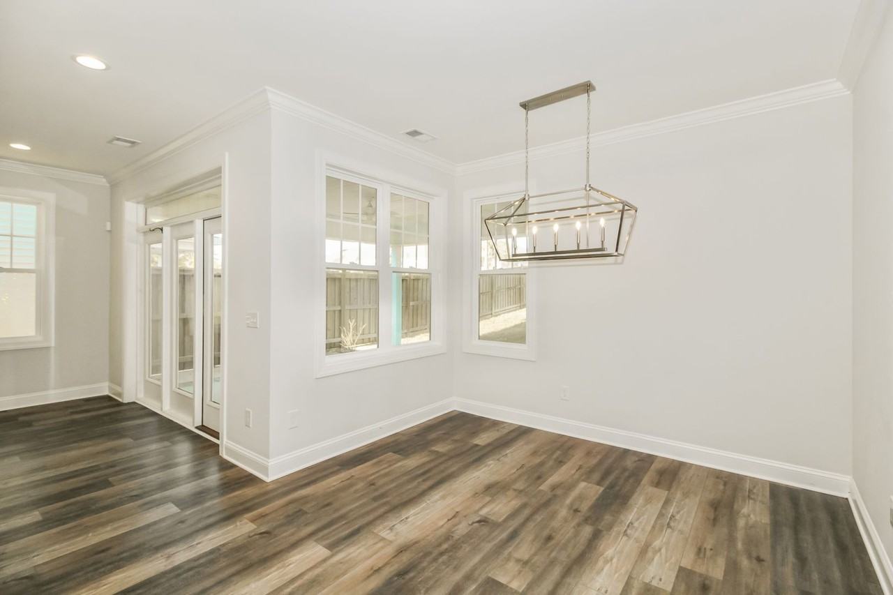 3763 Spicetree Dr - Photo 7 of 27