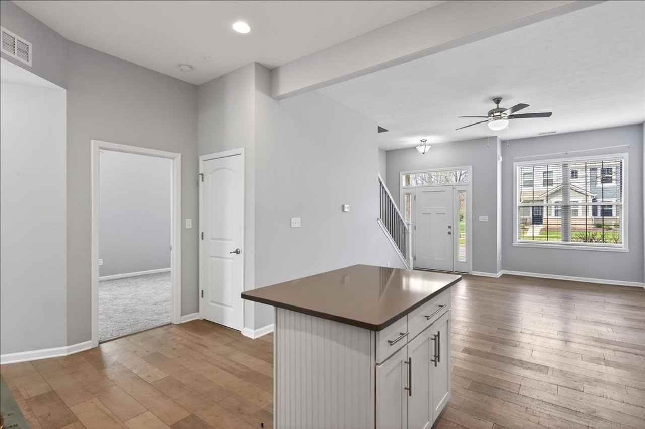 7147 Governors Row - Photo 7 of 21