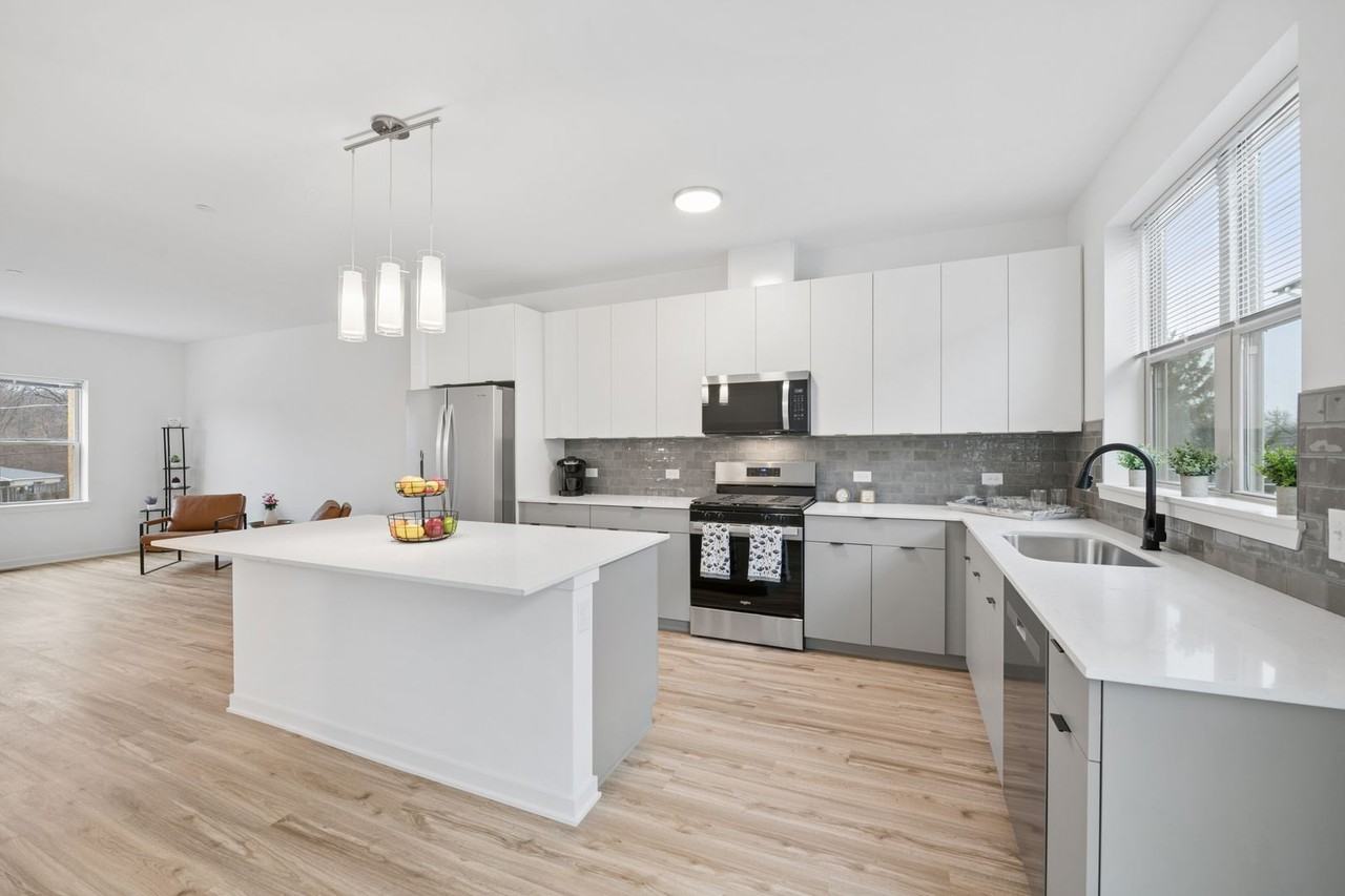 Waverly Creek - Photo 2 of 28