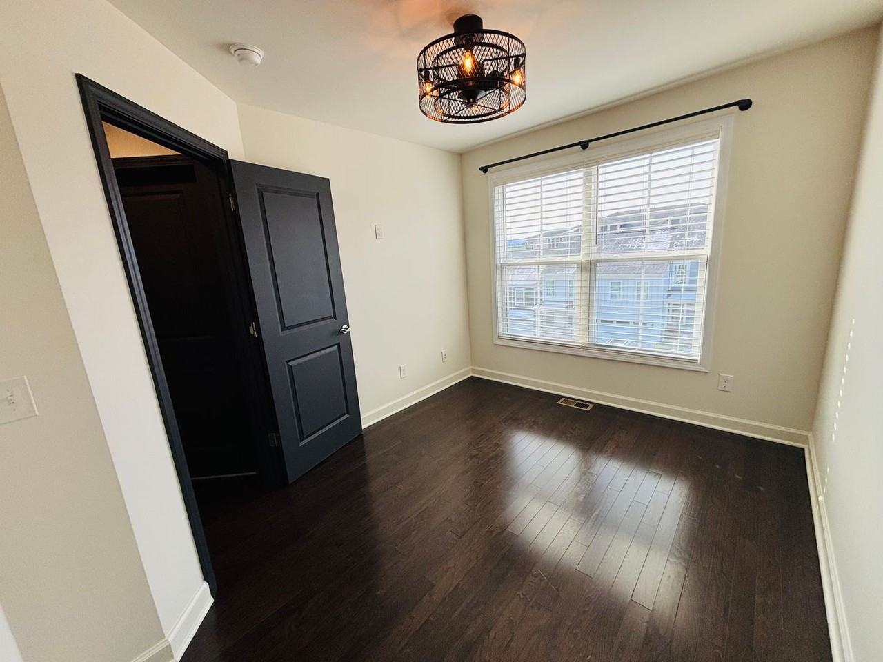 160 Hamilton Ave Nw - Photo 6 of 27