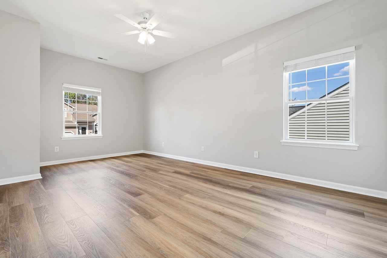 426 Hanson Rd - Photo 6 of 23