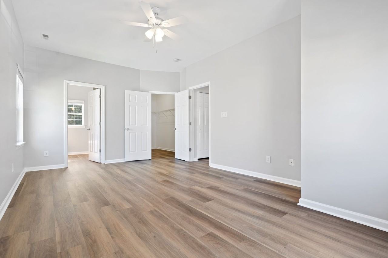 426 Hanson Rd - Photo 7 of 23