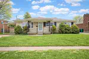 featured image of 2008 Foxhurst Dr