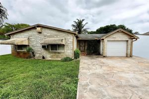 featured image of 10335 Nw 26th Ave