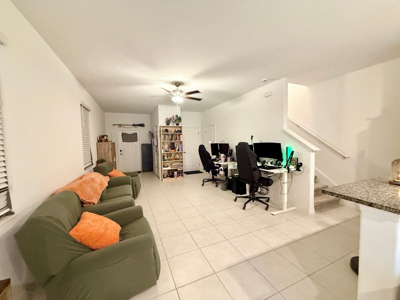 8304 Crescent Oaks Dr - Photo 4 of 39