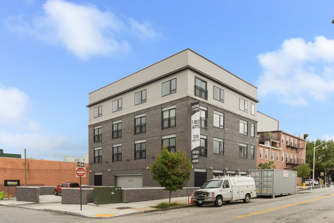 For Rent: Chic Urban Living at 1238 Light St – Your City Oasis Awaits! - Photo 2 of 8