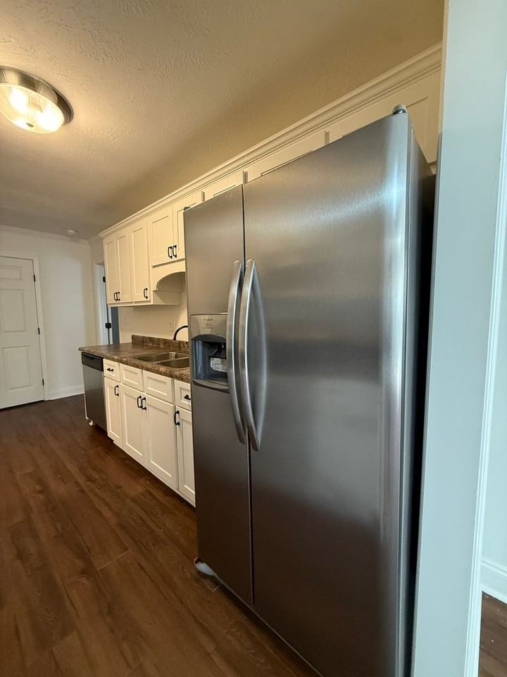 114 George St - Photo 6 of 32