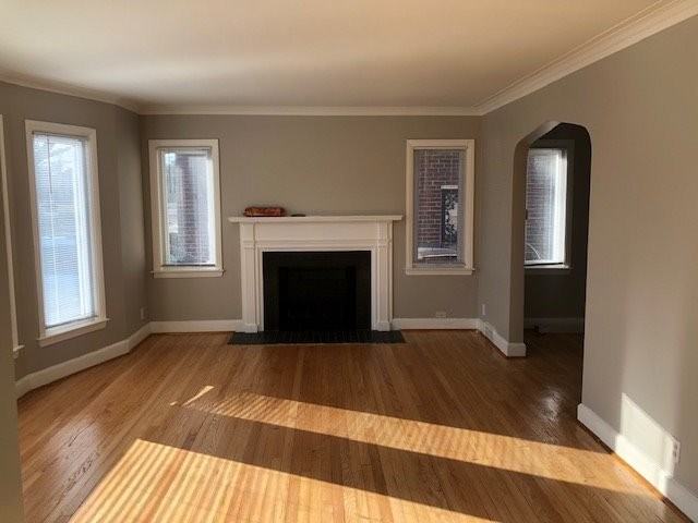 19451 Sorrento St - Photo 4 of 8