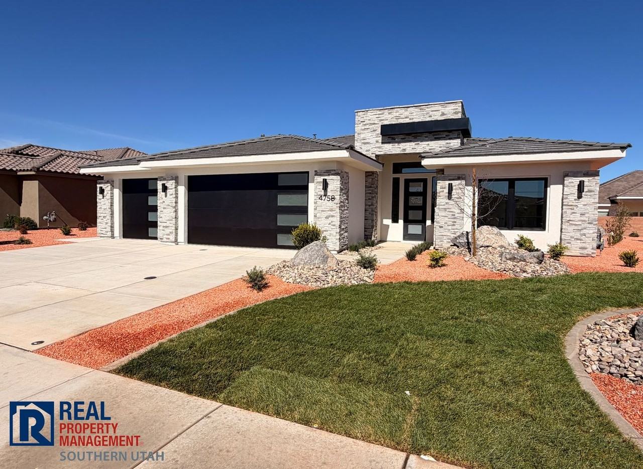 4758 W 3080 S - Photo 2 of 26