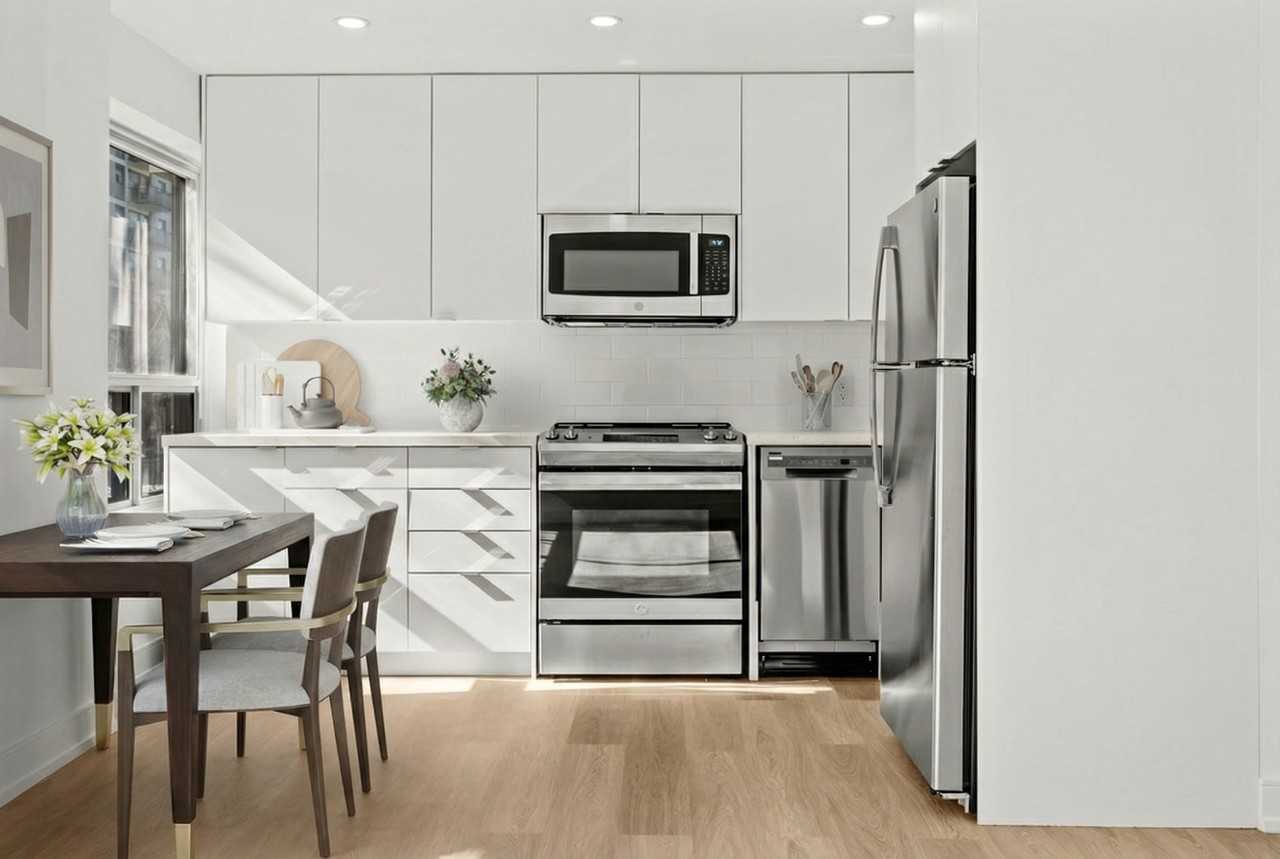 The Lakeside - Photo 5 of 44