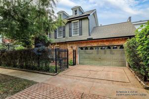 featured image of 1426 Marshall St