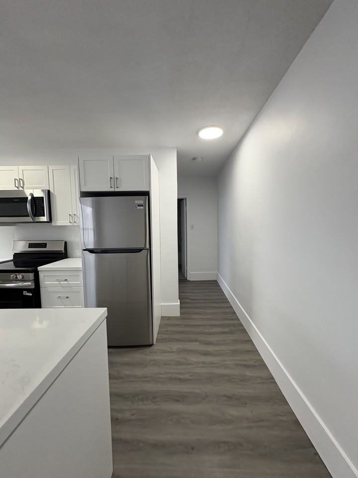 236 Gordon - Photo 4 of 5