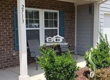 2713 Joselynn Ct - Photo 2 of 5