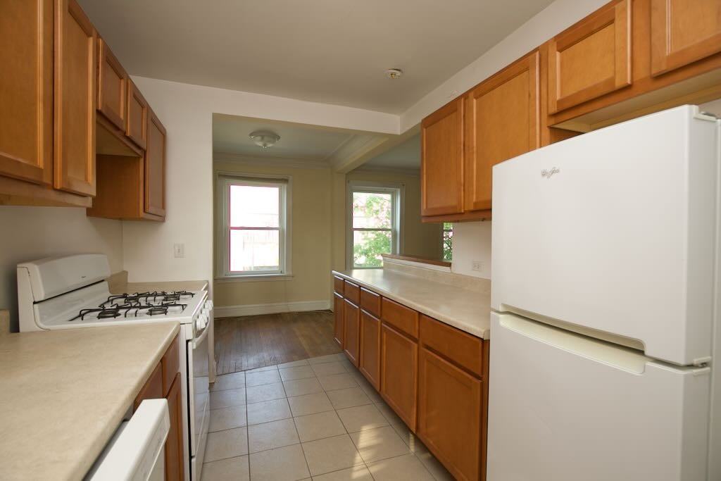 918 Green Bay Rd #2L - Photo 5 of 20